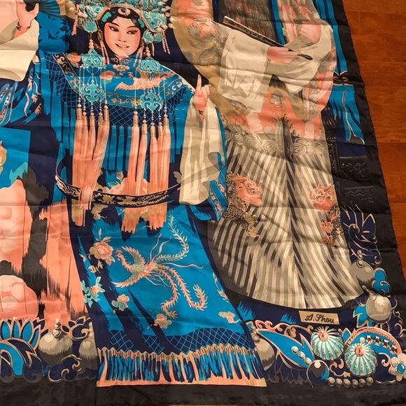 A.SHOU SILK LARGE SCARF VINTAGE. - Picture 5 of 9